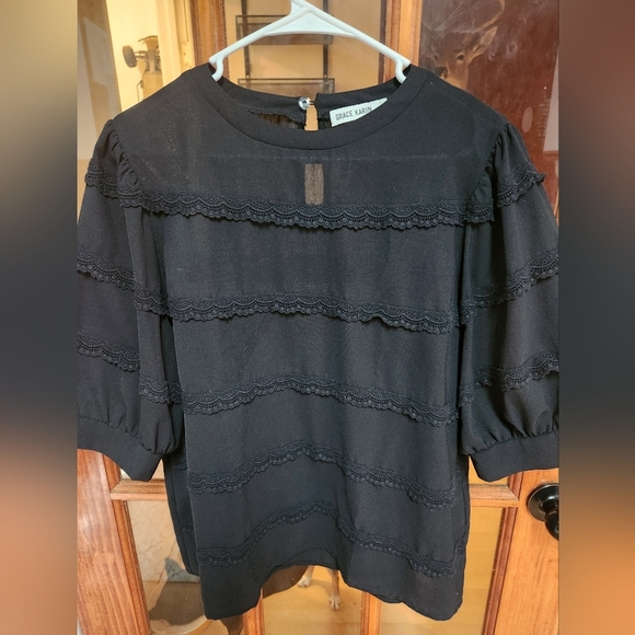 Grace Karin Black Boxy Ruffled Blouse with Mandarin Collar - Picture 1 of 5